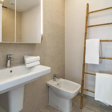 One80- Stunning Penthouse With Sea Views Daire *