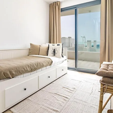 One80- Stunning Penthouse With Sea Views Daire *